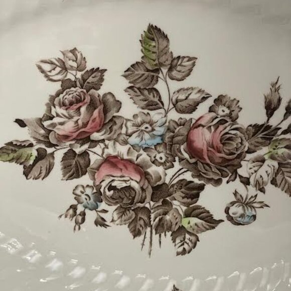Vintage Johnson Brothers Serveware Platter and Bowl English Ironstone Dinnerware - Picture 7 of 14